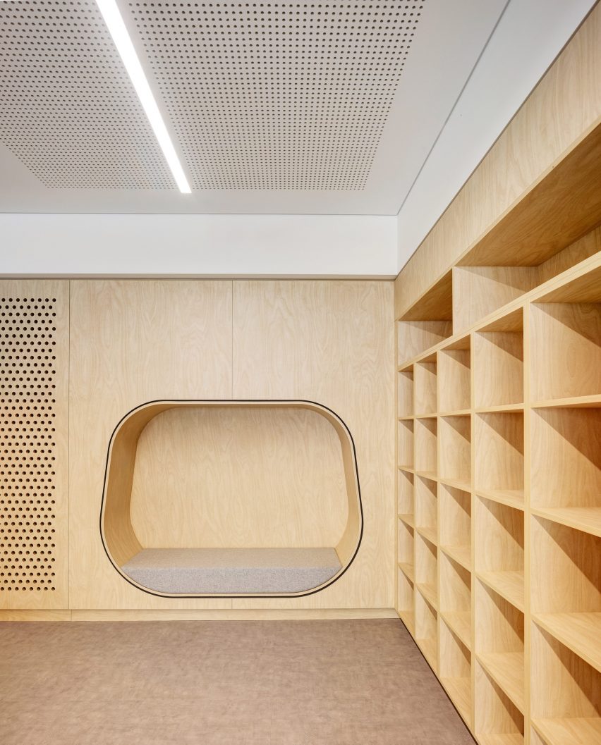 Darlington Public School by Fjcstudio