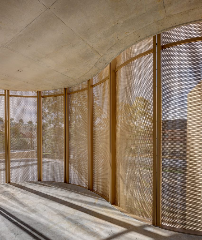 Darlington Public School by Fjcstudio
