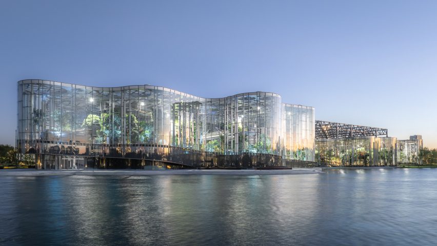 Zero Energy Greenhouse by Delugan Meissl Associated Architects