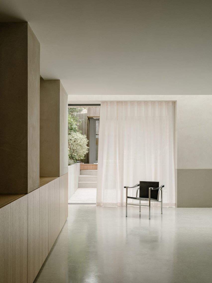 Datum House by DHaus