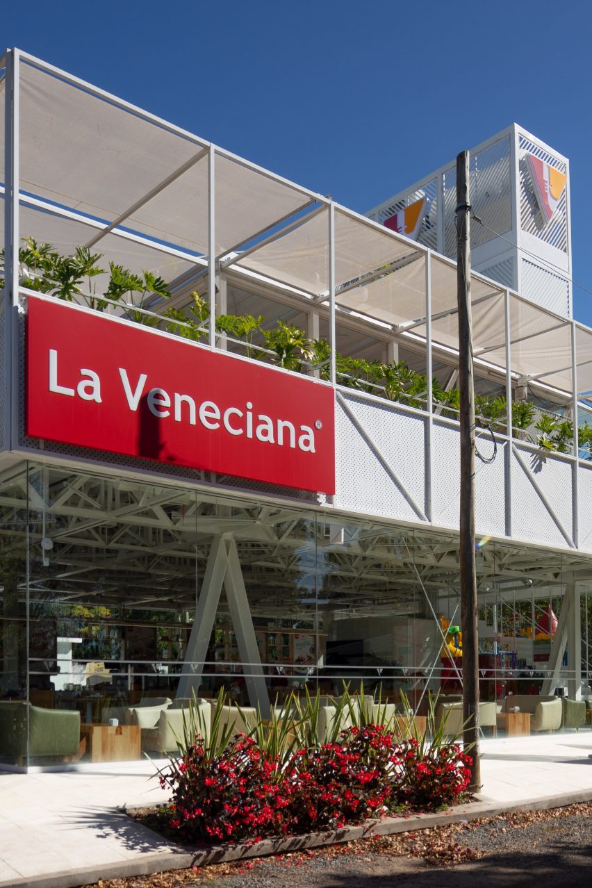 The Veneciana Canning Ice Cream Drive Thru