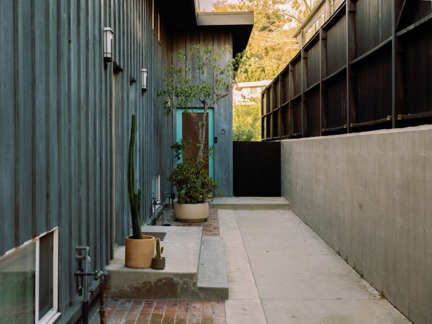 Duane House by OWIU