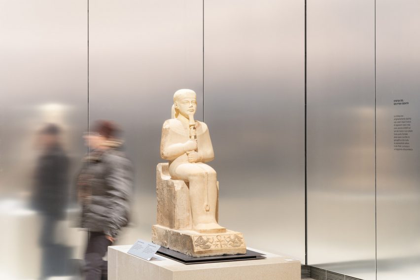Gallery of the Kings by OMA