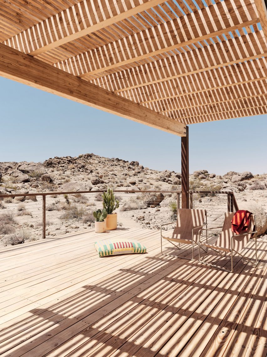 desert house