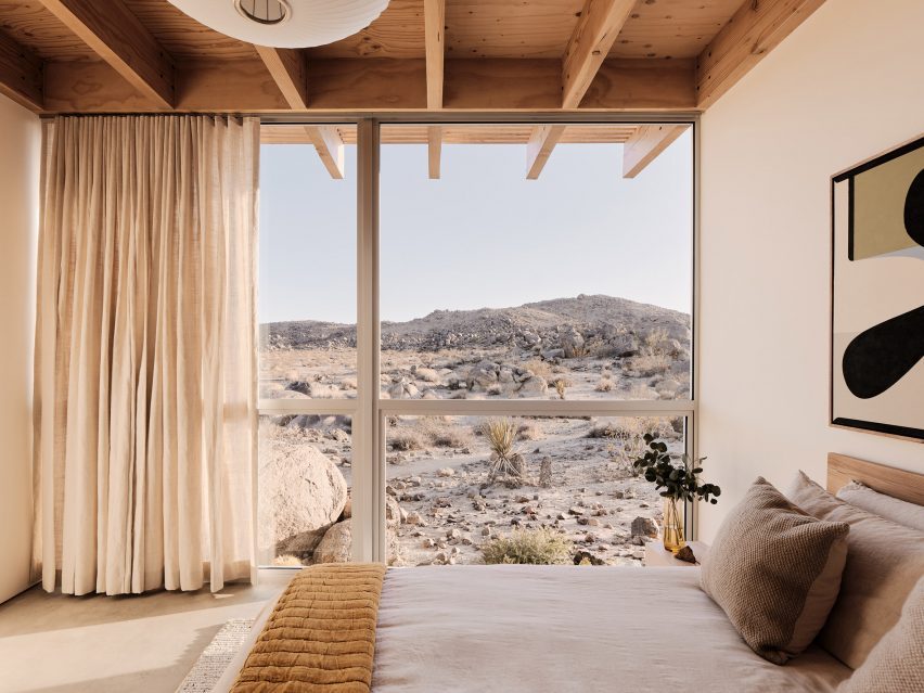 desert house
