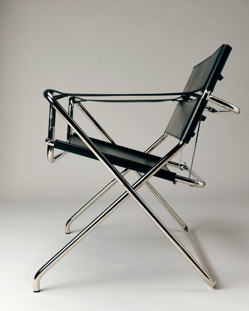 D4 chair