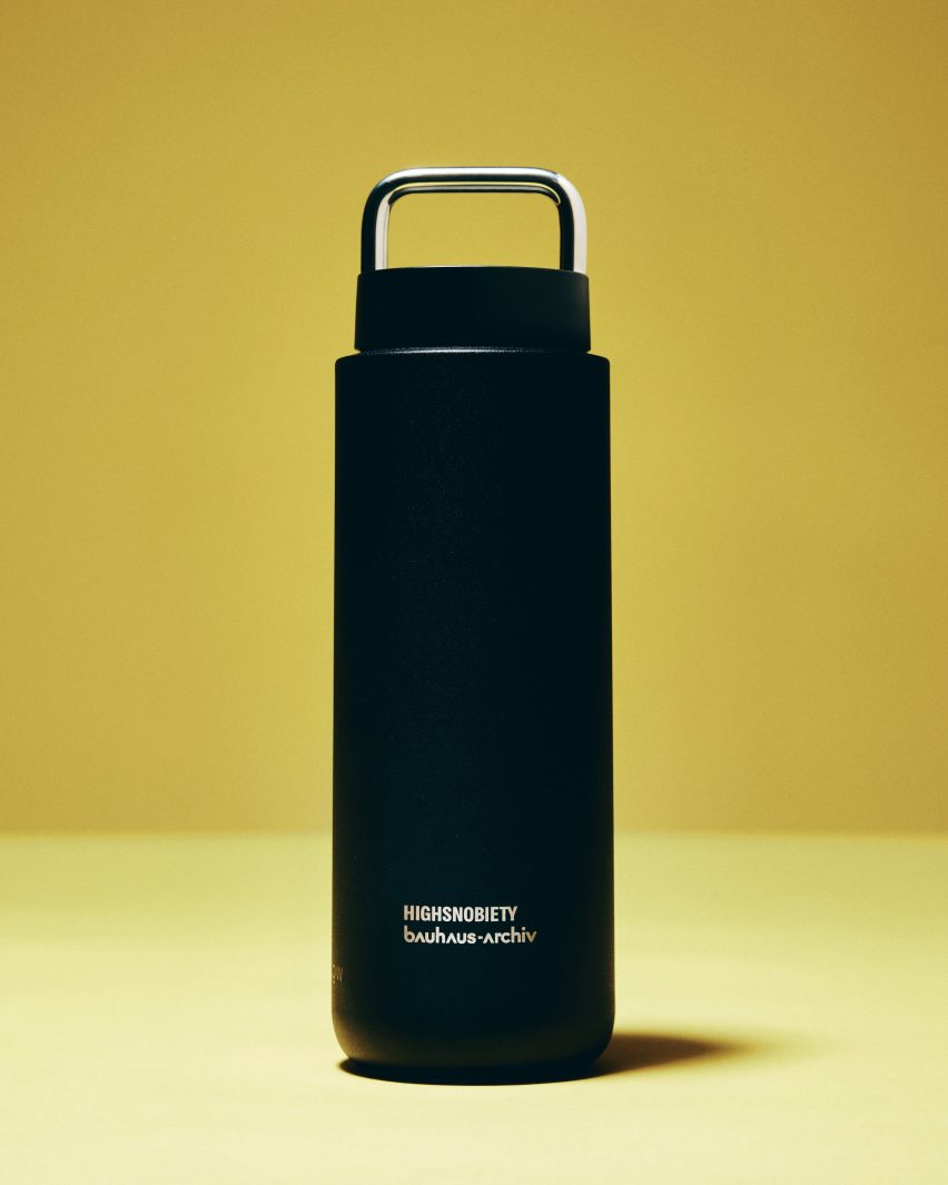 Water bottle