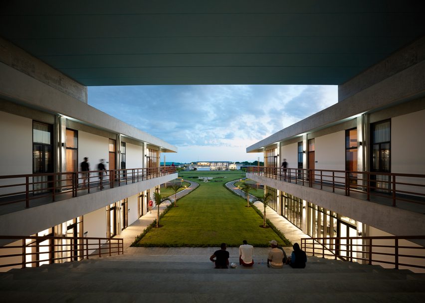 Miami Marlins Stadium by Jones Haydu and JMF