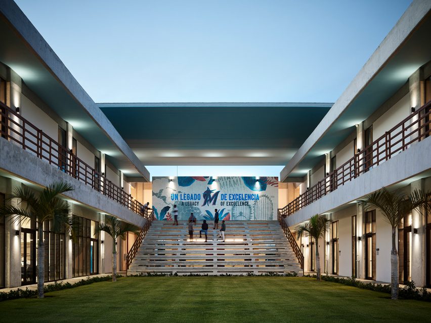 Miami Marlins Stadium by Jones Haydu and JMF