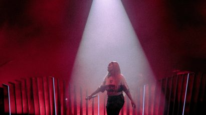 Jorja Smith on stage