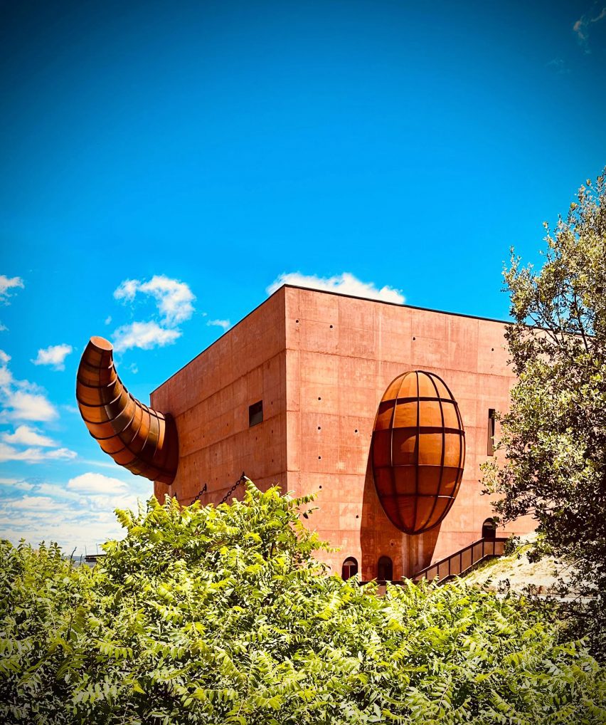 LA Almaraza by Philippe Starck