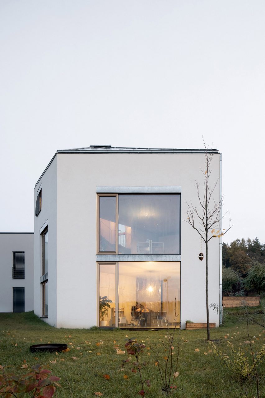 House of Seven Floors by Maly Chmel