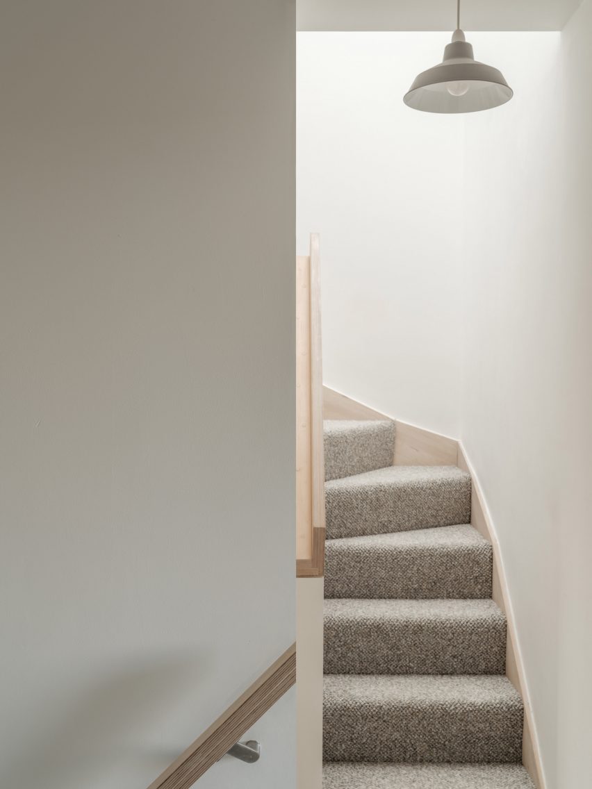 St Albans extension by Michael Henriksen