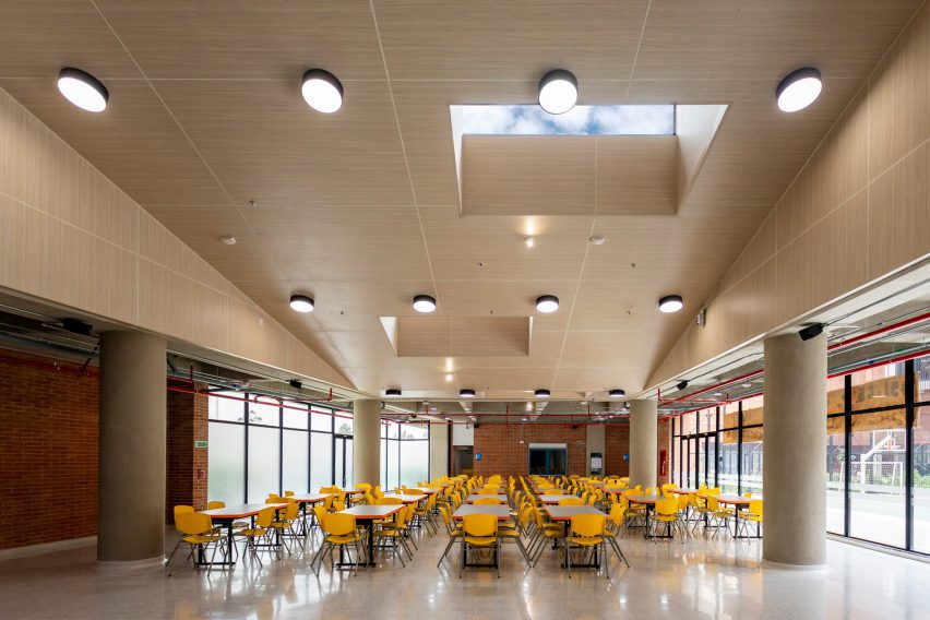 Lucila Rubio de Laverde school by Nómena Arquitectura