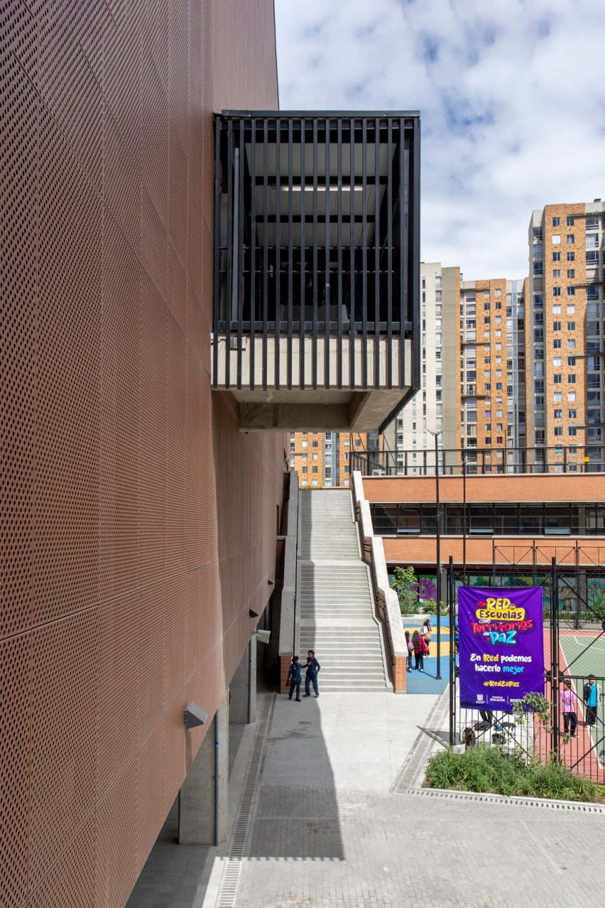 Lucila Rubio de Laverde school by Nómena Arquitectura