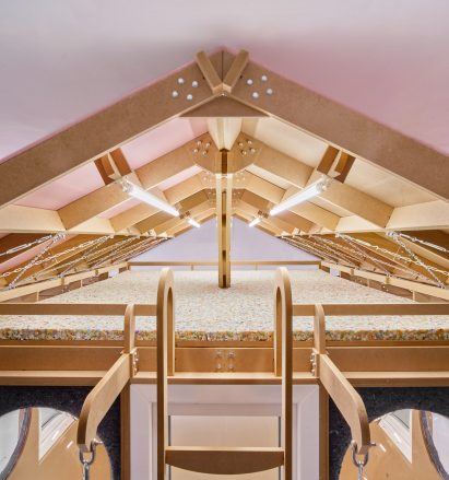 Takk bedroom structure
