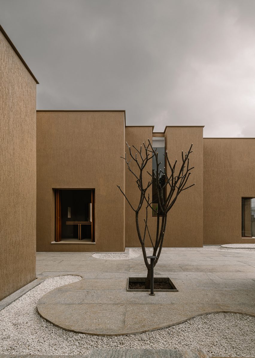 Sār Residence