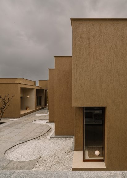 Exterior of Sār Residence