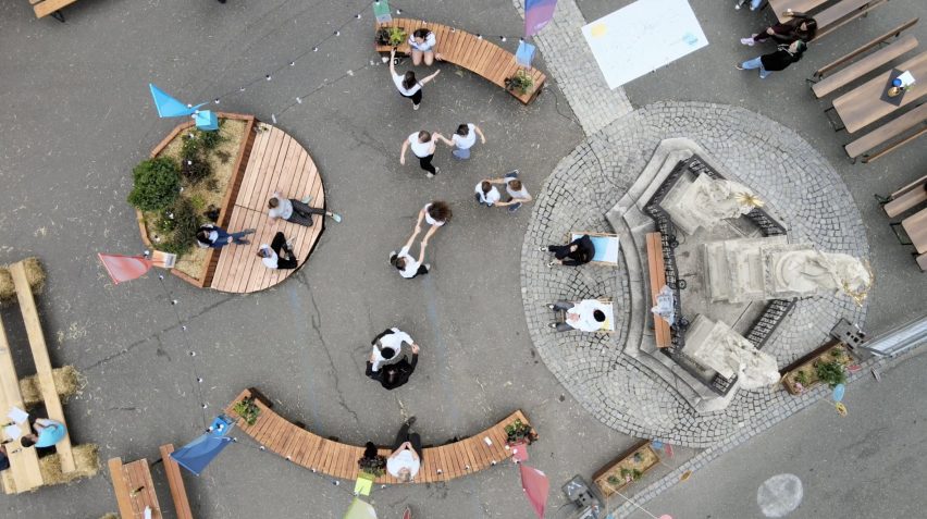 Smoties public square