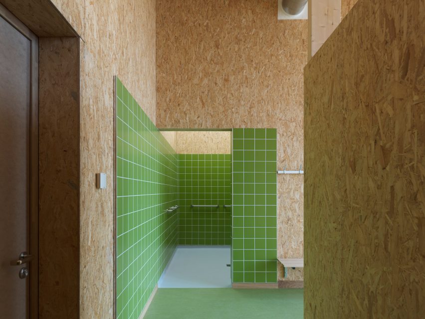 Sporthallenprovisorium Gloriarank by Itten+Brechbuhl