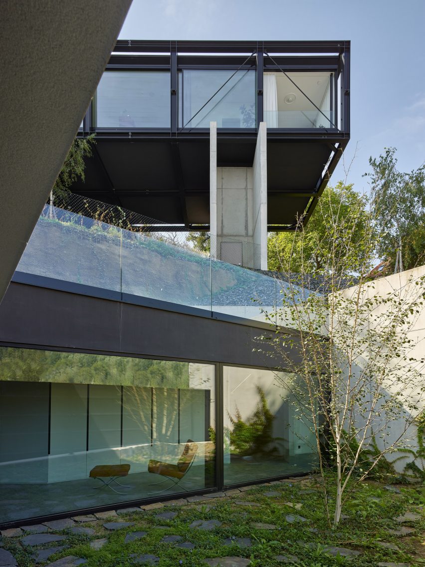 Villa Sidonius by Stempel & Tesar