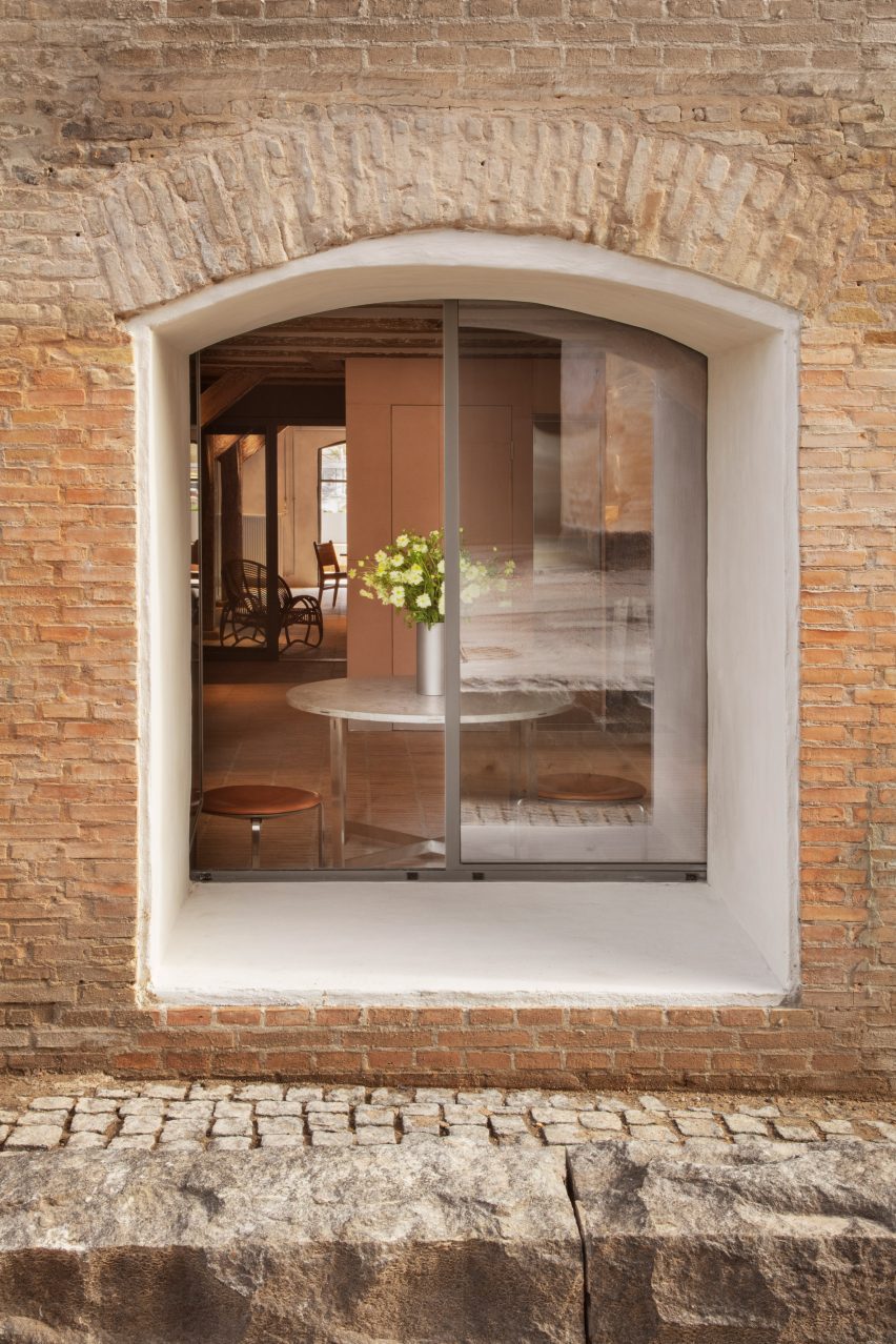 Window opening through into common downstairs area Strandgade apartments