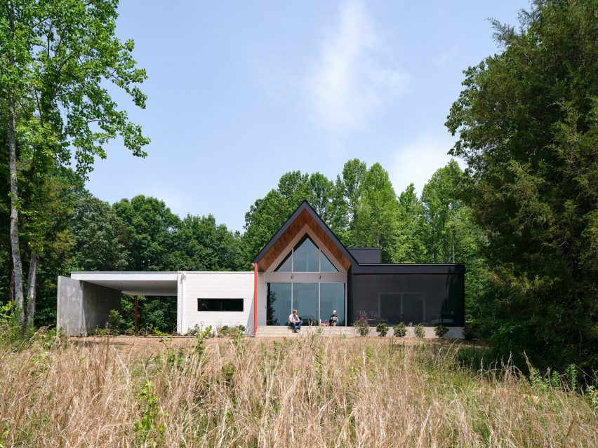 Dogtrot House by Studio Becker Xu