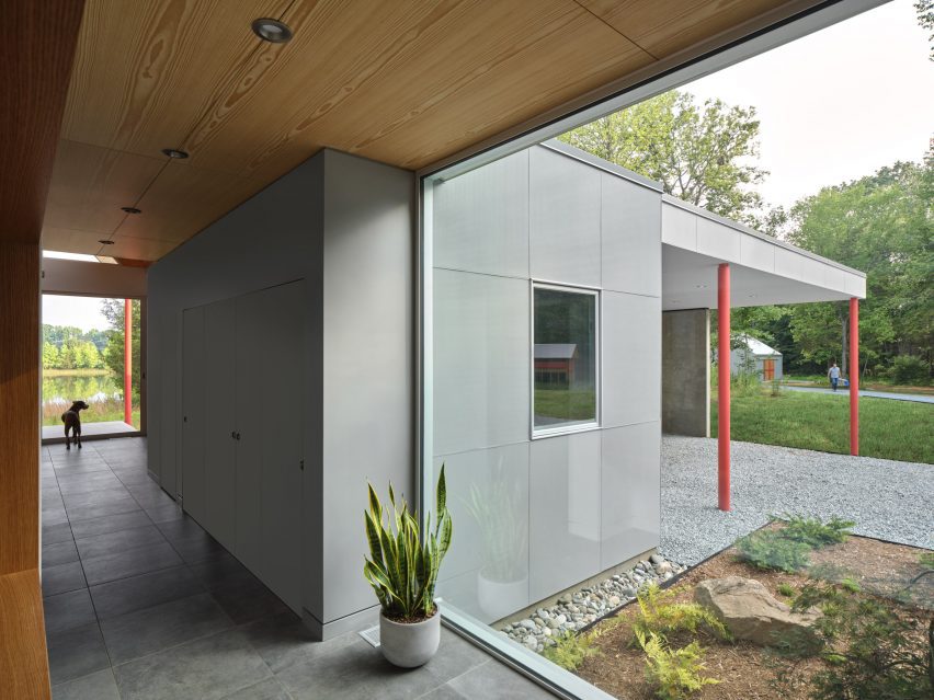 Dogtrot House by Studio Becker Xu