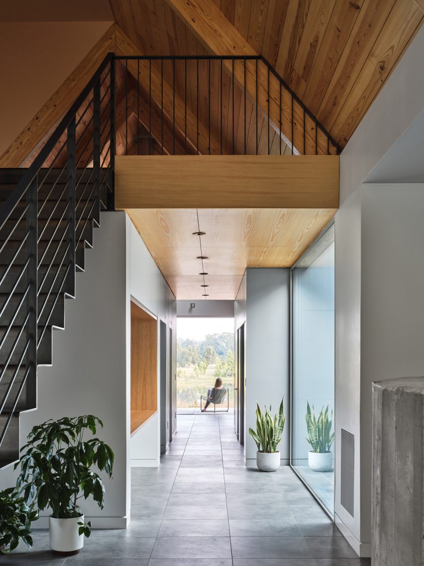 Dogtrot House by Studio Becker Xu