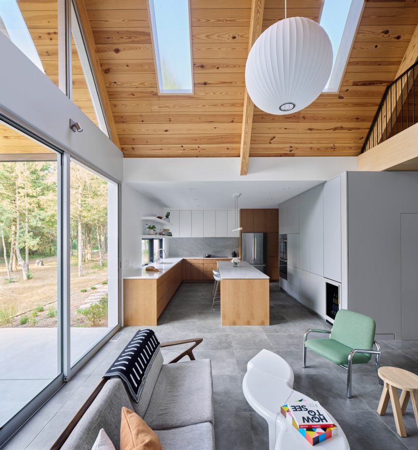Dogtrot House by Studio Becker Xu
