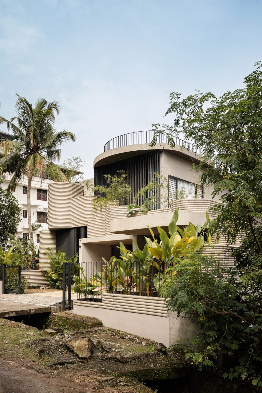 Tropibox by Tropical Architecture