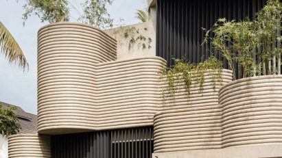 Layered walls of home in Kerala