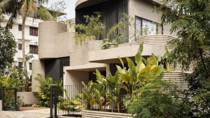 Tropibox house in Kerala