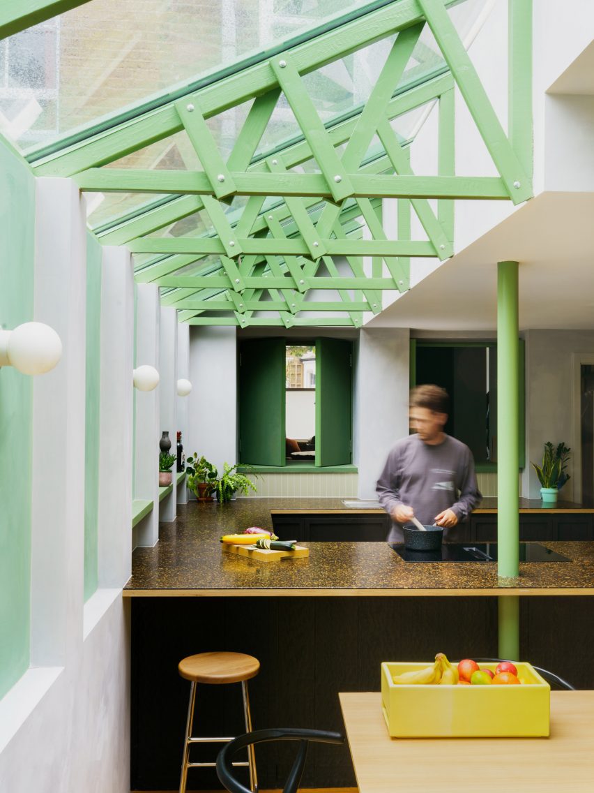 Verdant House in London by CAN