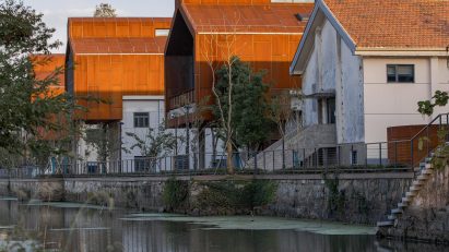 Wuzhen Rural Brewery Renovation by Lichao Architecture Design Studio