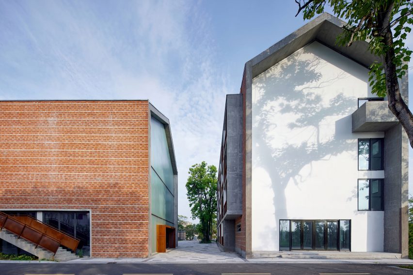Wuzhen Rural Brewery Renovation by Lichao Architecture Design Studio
