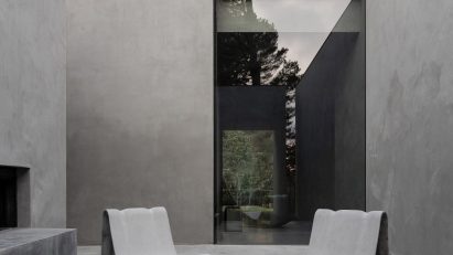 Grey House by Adam Kane Architects