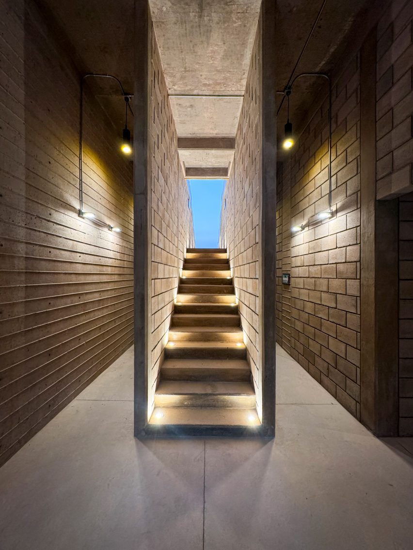 Mexican Grandstand by Aidia Studio