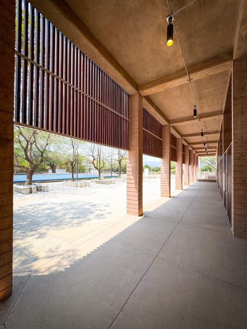 Mexican Grandstand by Aidia Studio
