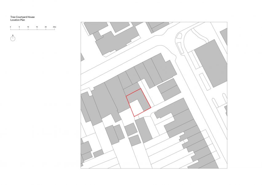 Plan of Tree Courtyard House by Ao-ft