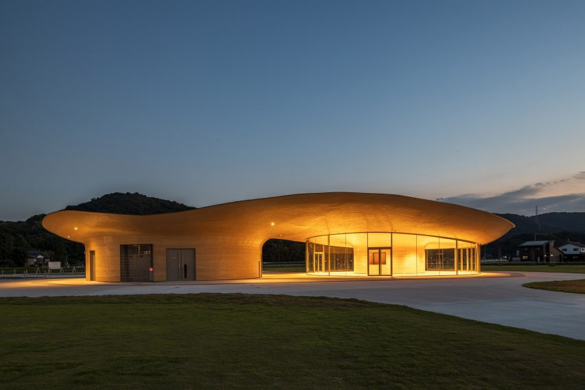 Bamboo Gate community facility by Kengo Kuma and Associates