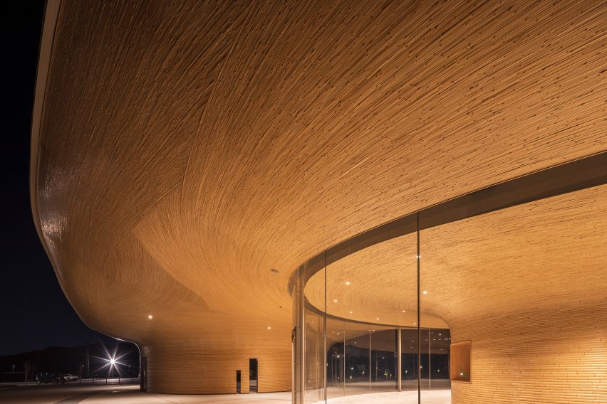 Bamboo Gate community facility by Kengo Kuma and Associates