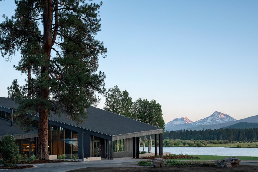 Hacker Black Butte Lodge