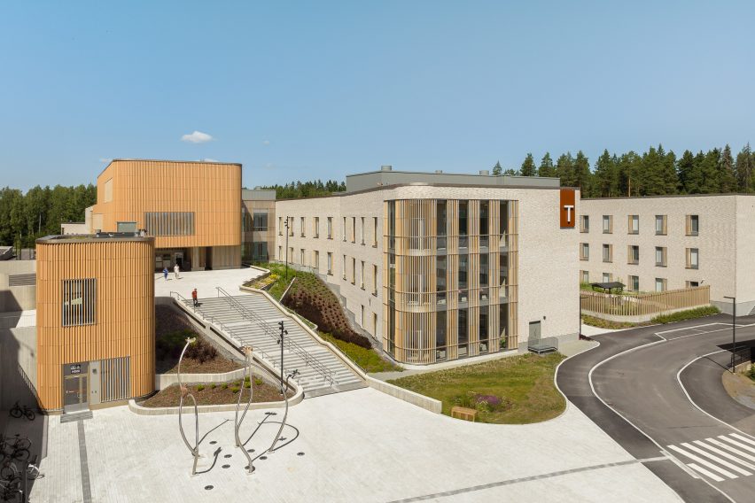 Tampere Psychiatric Clinic by CF Møller Architects