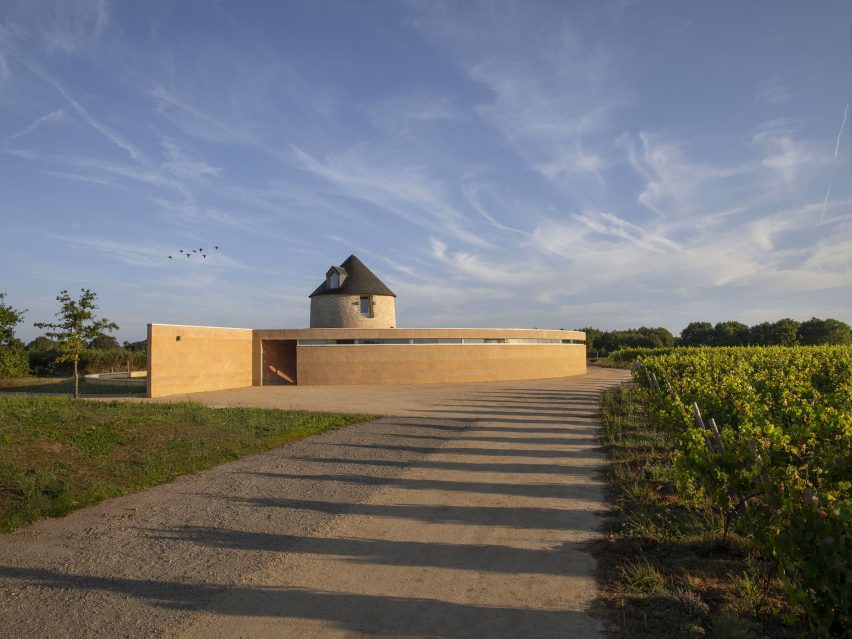 Wine Storehouse by Carmen Maurice Architecture