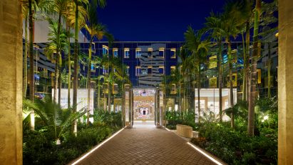 Mirrored facade