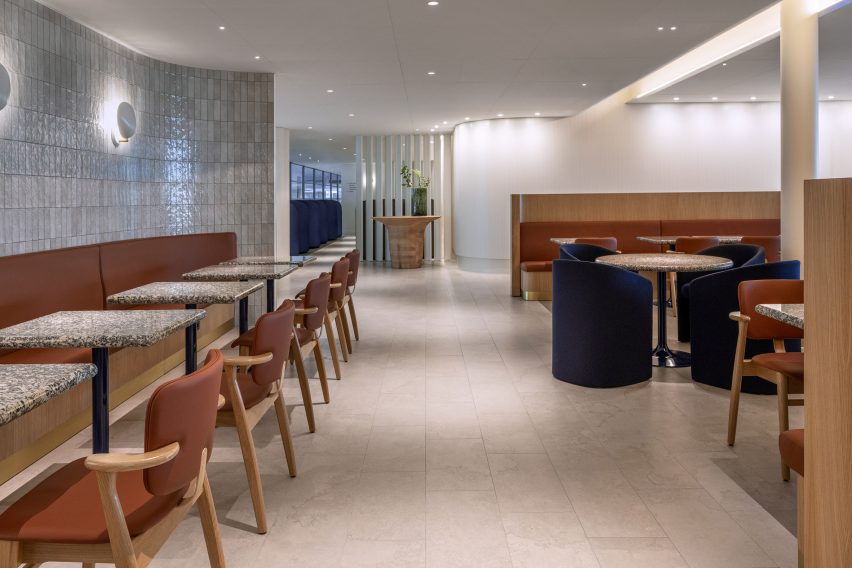 Finnair lounge at Helsinki Airport by Joanna Laajisto