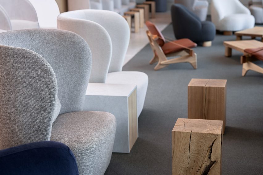 Finnair lounge at Helsinki Airport by Joanna Laajisto