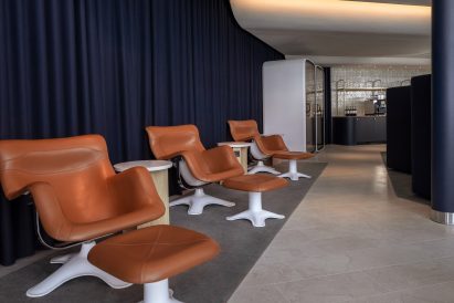 Karuselli chairs in Finnair lounge at Helsinki Airport by Joanna Laajisto