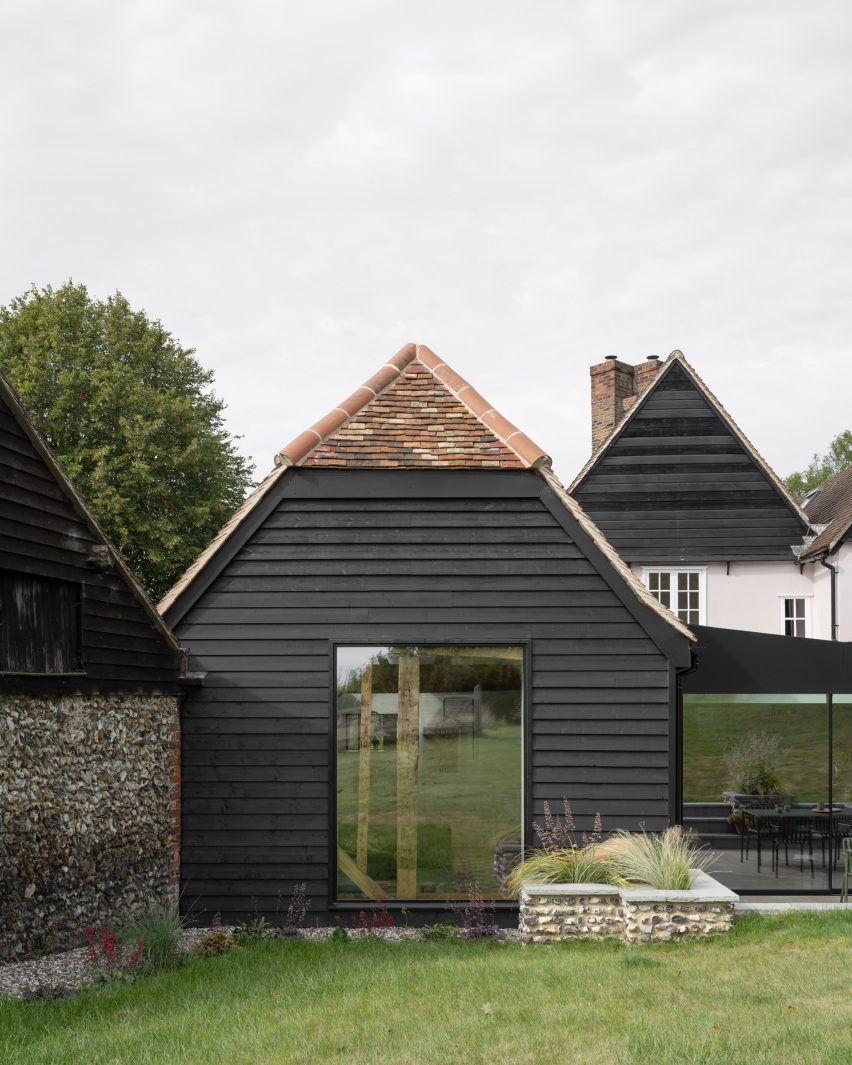 Flint Farm extension by Will Gamble Architects